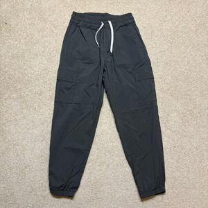 Vuori Jogger Pants Mens Small Gray Cargo Pockets Travel Hiking Athletic Gym